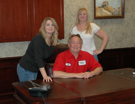 Jim Dickerson family team photo